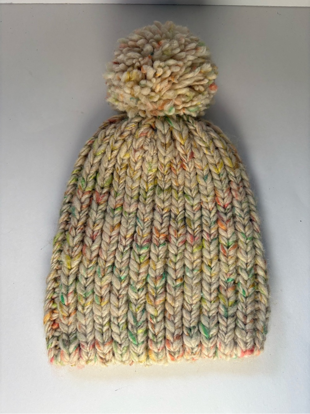 Madewell Chunky Tan MultiColor Flecks Wool Blend Beanie Hat Pom Pom Warm Preppy